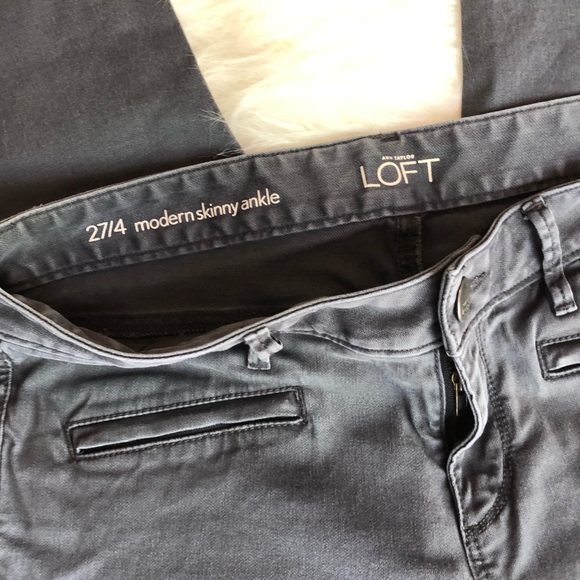 Ann Taylor 27/4 Modern Skinny Ankle light jeans - Picture 4 of 4